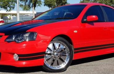 Roy's 2005 BF XR8 XHP Sabre 18x8.5 and Zetum 235.40 x 18 tyres
